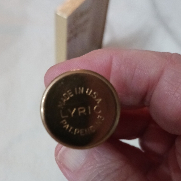 Gold Rollarama Refillable Roll-On Perfumer - Picture 6 of 8
